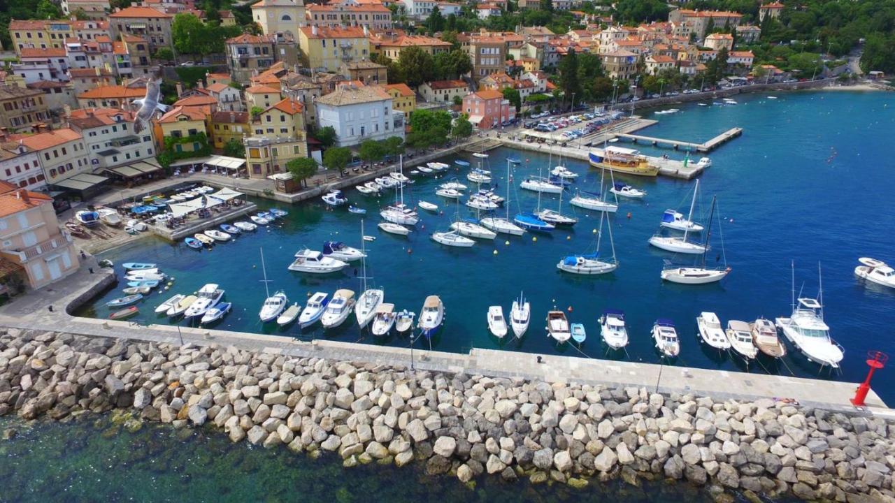 Apartments Matacin With Sea View Opatija Zewnętrze zdjęcie
