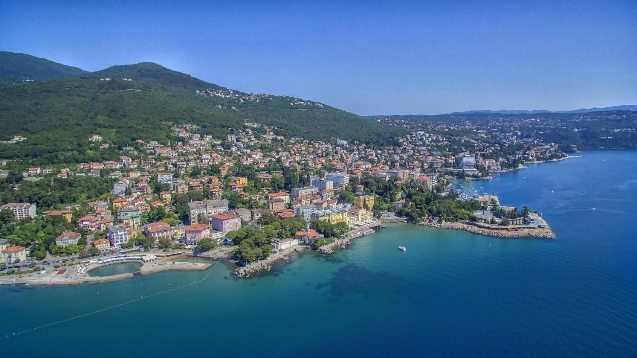 Apartments Matacin With Sea View Opatija Zewnętrze zdjęcie