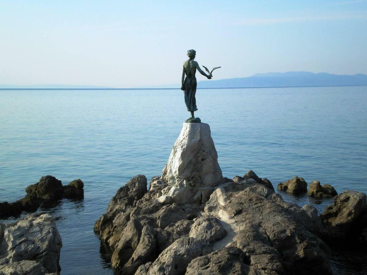 Apartments Matacin With Sea View Opatija Zewnętrze zdjęcie